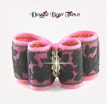 Dog Bow-Inbetween Size, Chantilly Lace, Pink